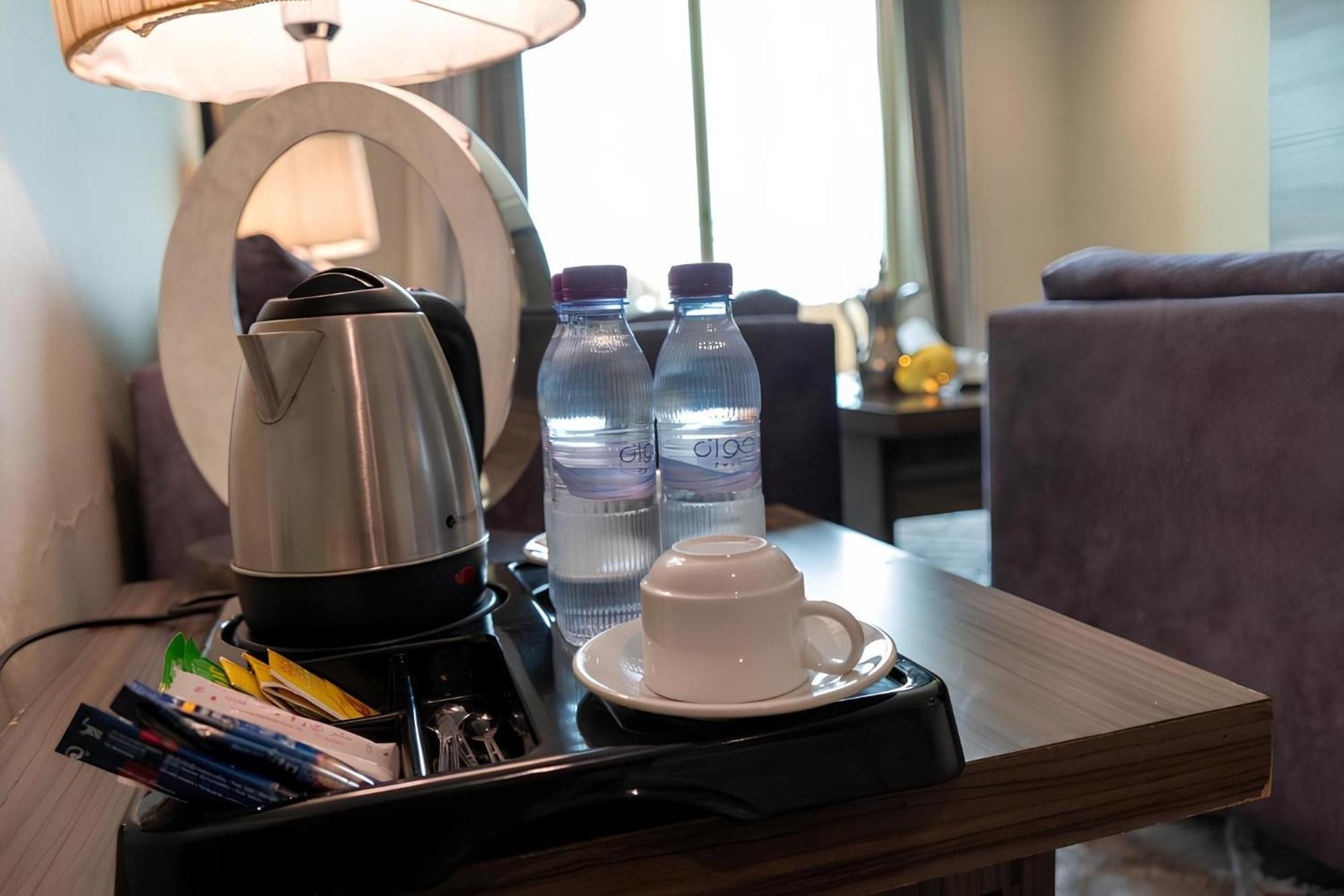 Continent Sumou Hotel Ал Хубар Екстериор снимка