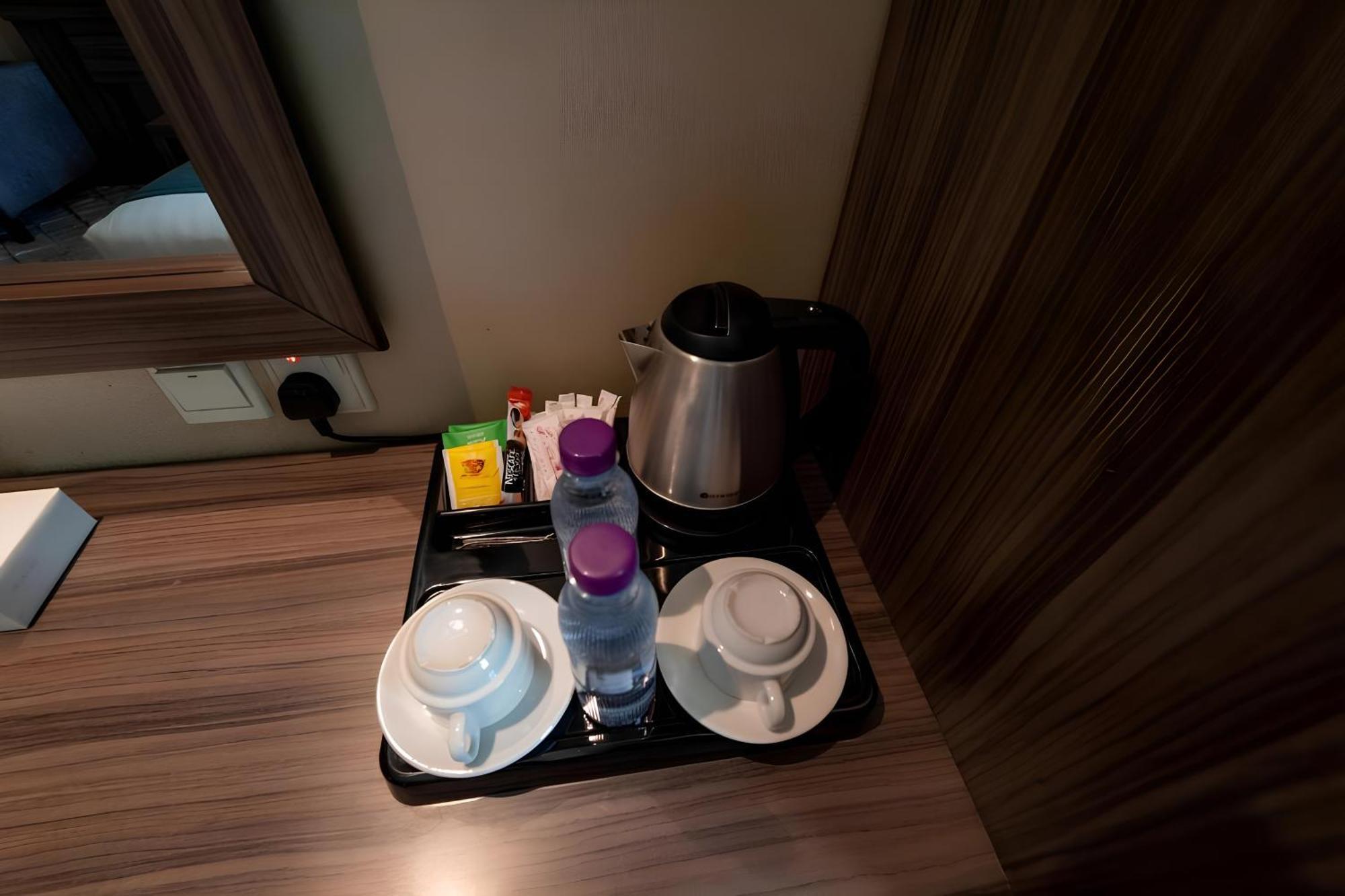 Continent Sumou Hotel Ал Хубар Екстериор снимка