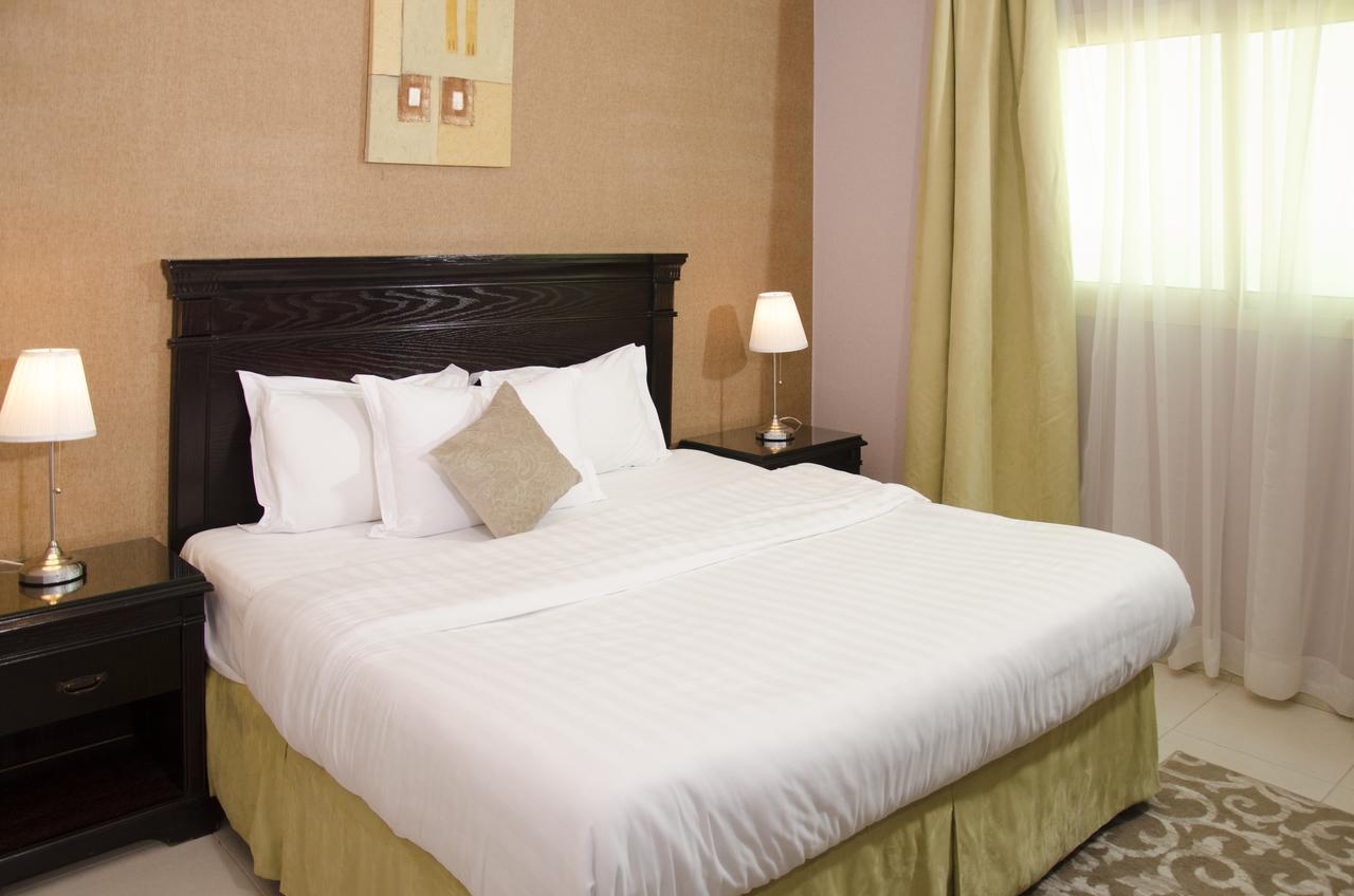 Continent Sumou Hotel Ал Хубар Екстериор снимка