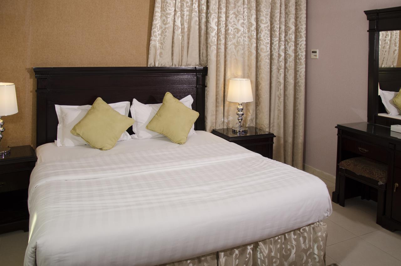 Continent Sumou Hotel Ал Хубар Екстериор снимка