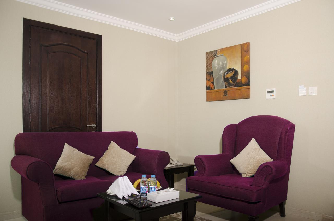 Continent Sumou Hotel Ал Хубар Екстериор снимка