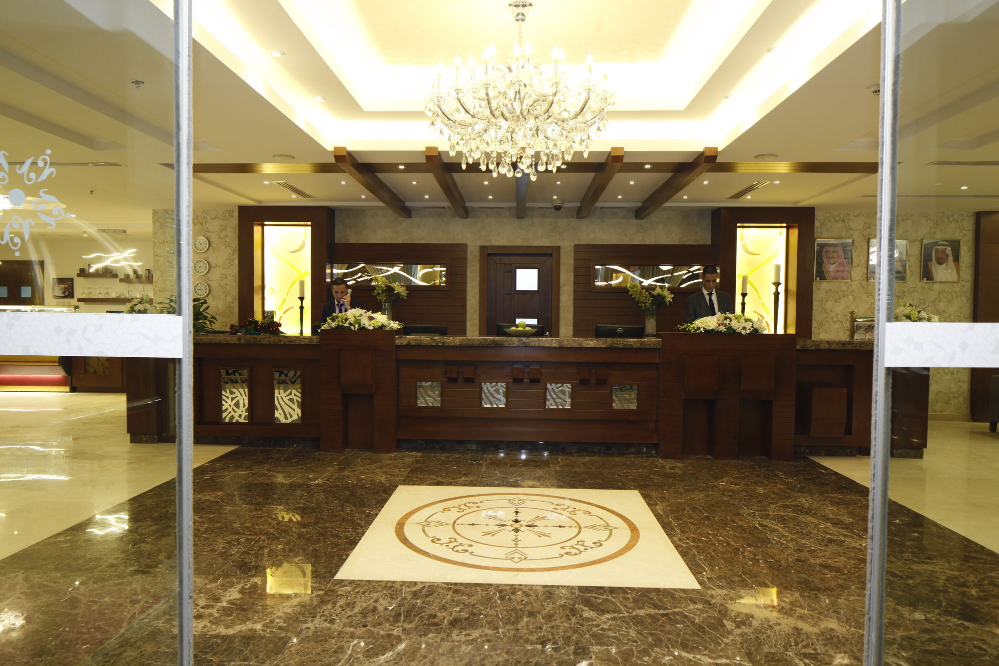 Continent Sumou Hotel Ал Хубар Екстериор снимка