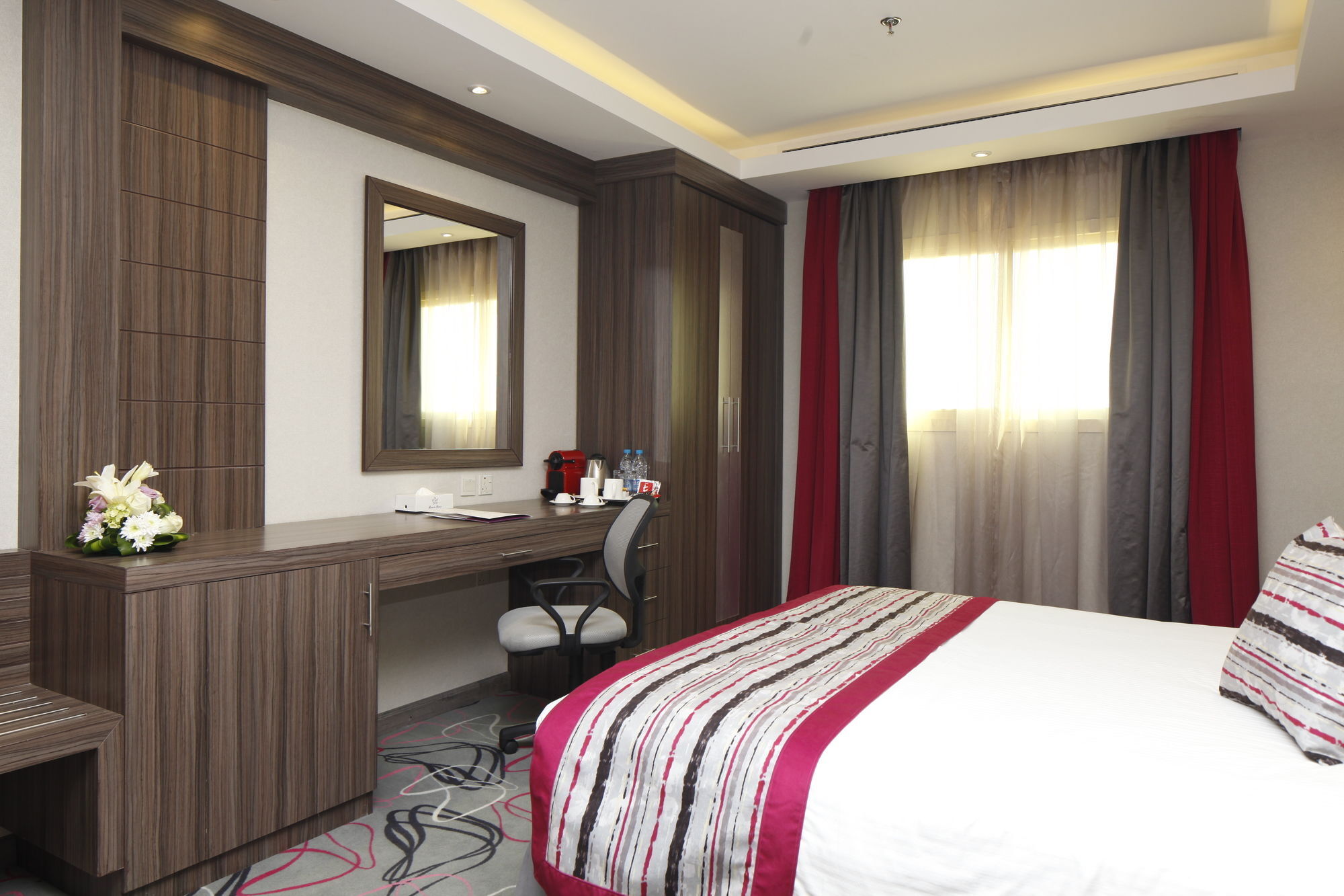 Continent Sumou Hotel Ал Хубар Екстериор снимка