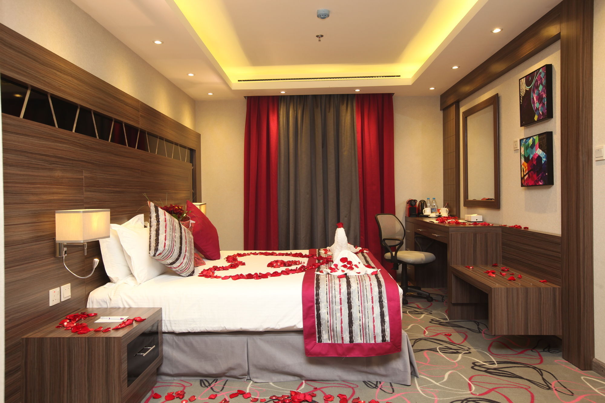 Continent Sumou Hotel Ал Хубар Екстериор снимка